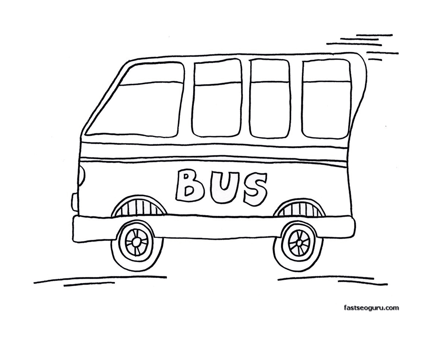   Un bus circule sur la route 
