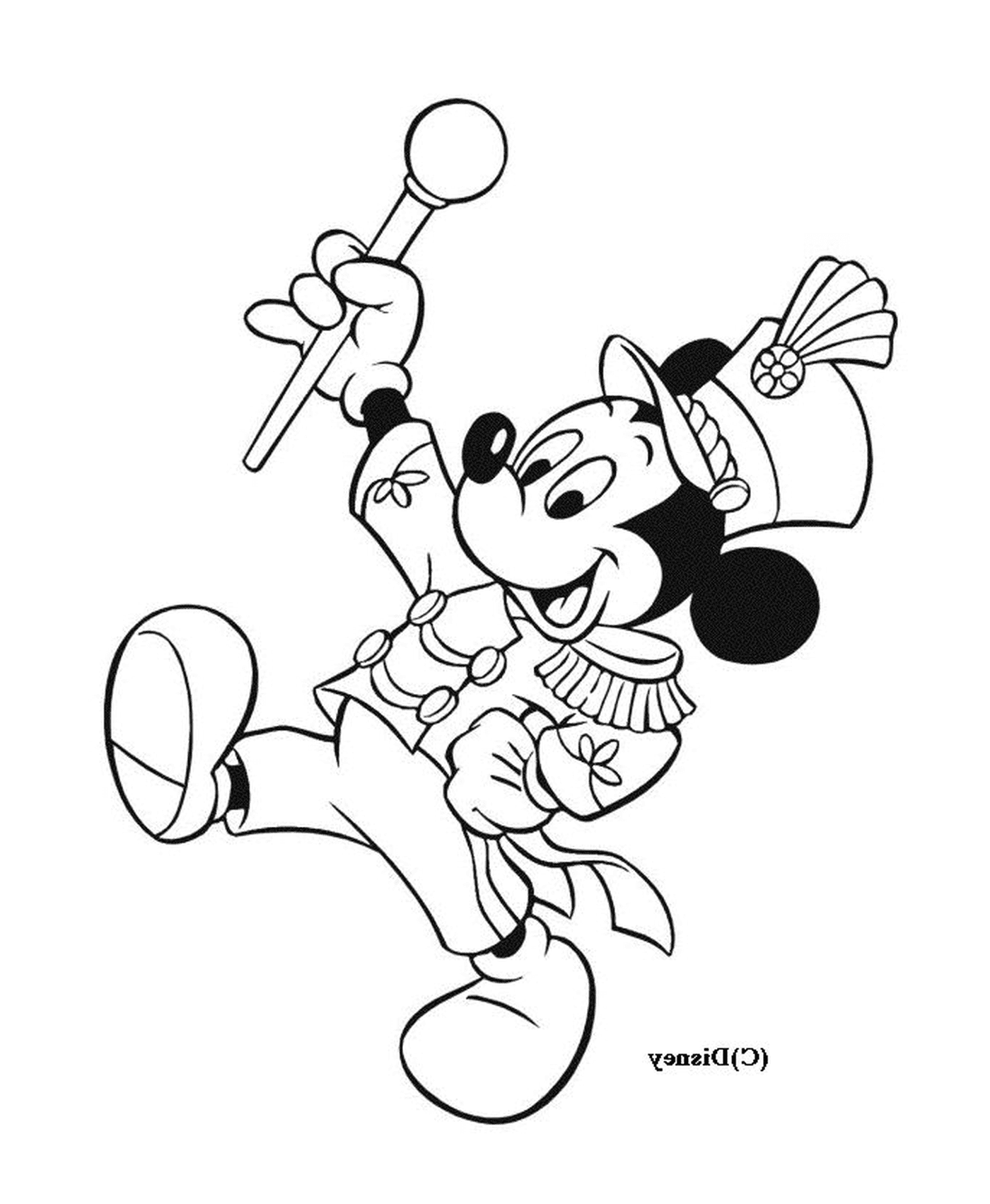  Mickey Mouse en pom-pom girl 