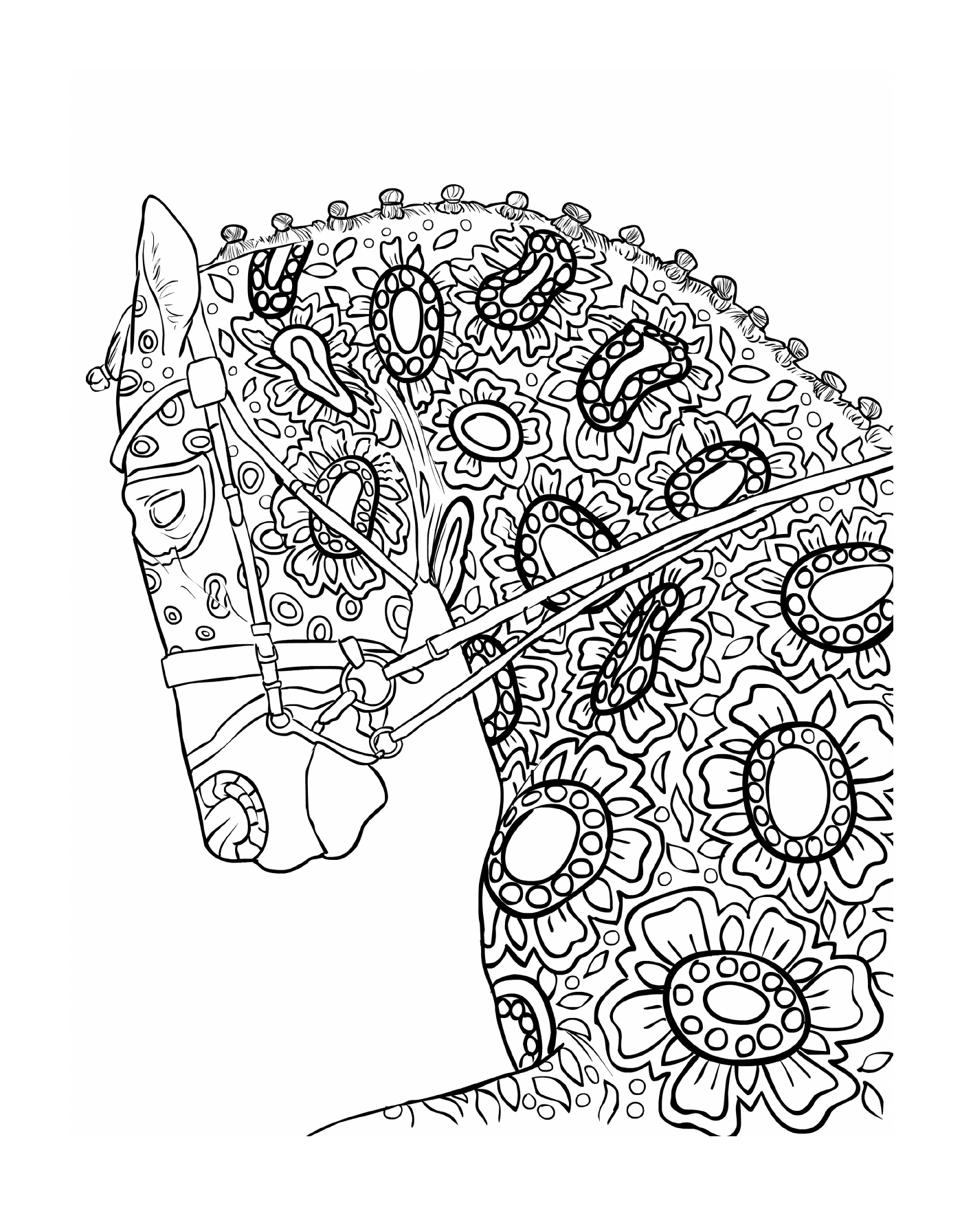   La tête d'un cheval avec des motifs floraux 