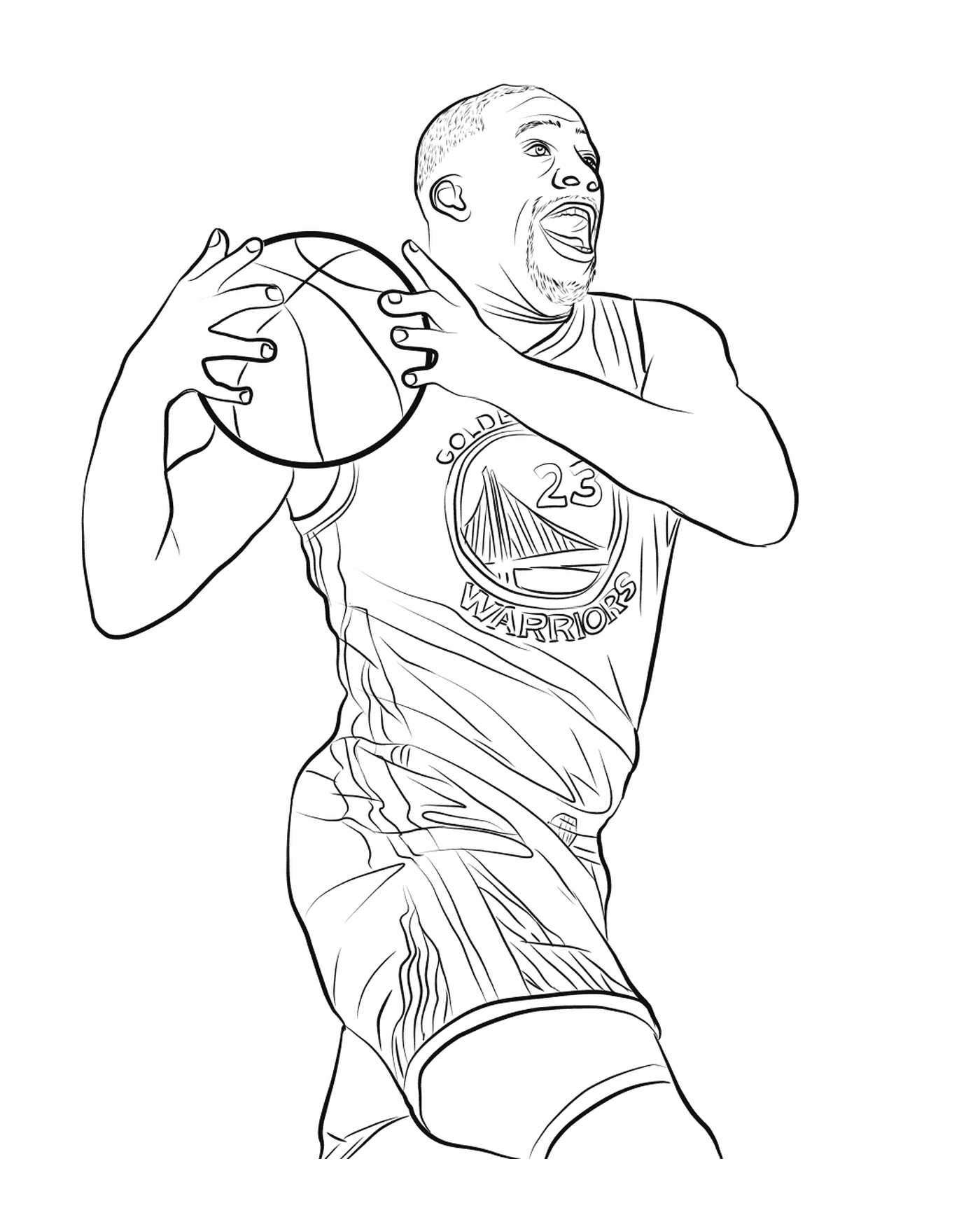   Draymond Green tient un ballon de basketball 