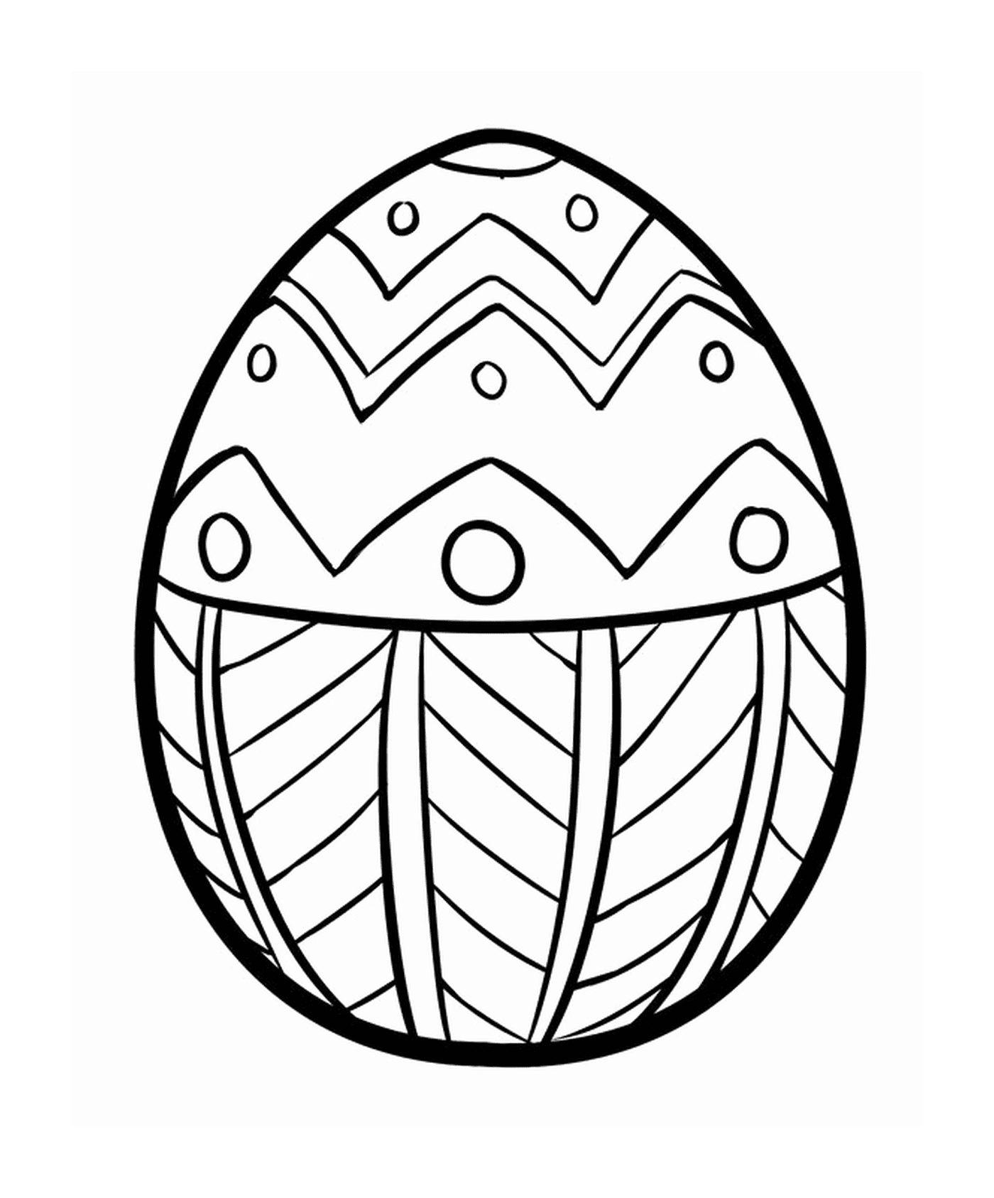   Oeuf de Pâques avec un design intriqué 