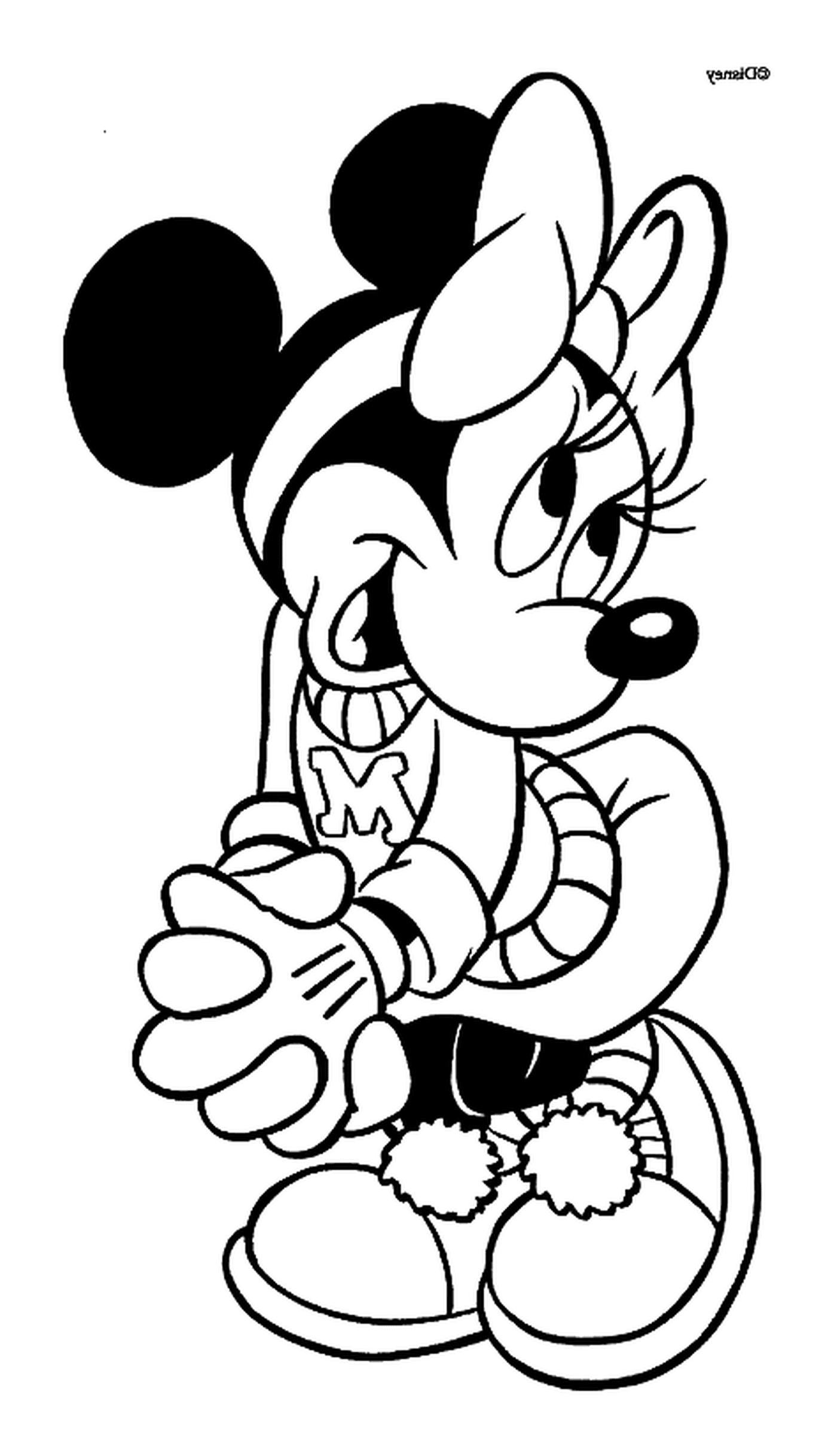   Minnie est une souris timide 