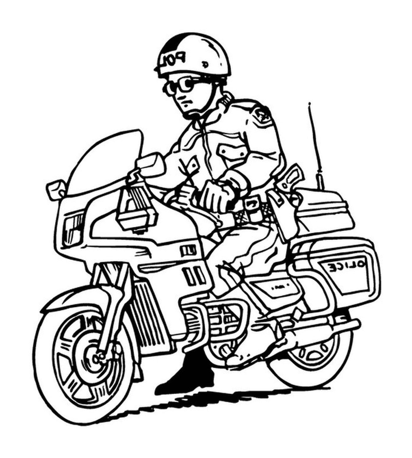   Policier en moto facile 