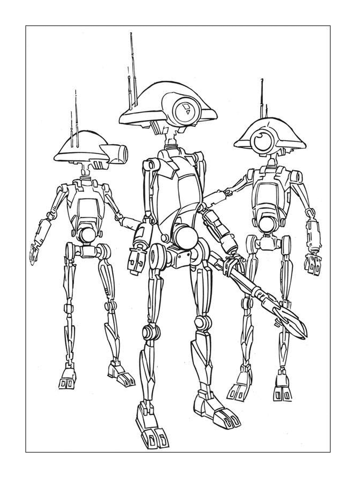   Trois droïdes alignés 