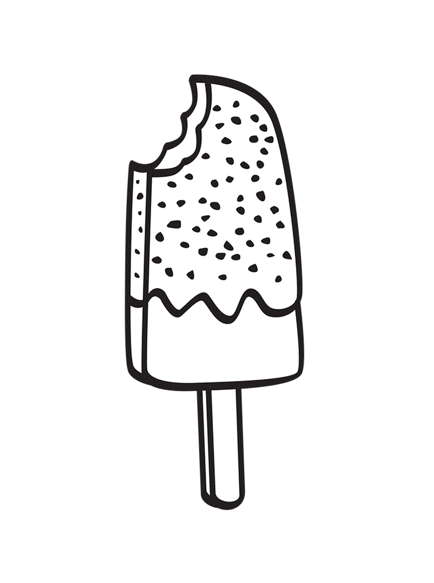   Une glace à la crème sur un bâton en vacances d'été 