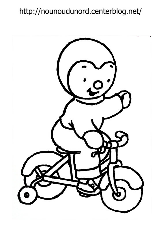   Enfant faisant du vélo 